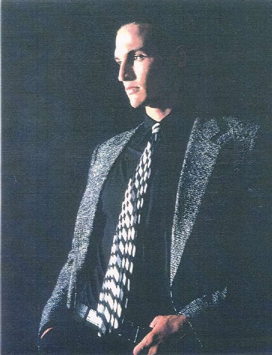 perrynecktie.jpg (293827 bytes)